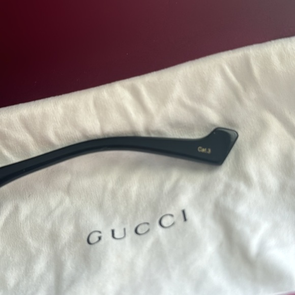 Gucci - Picture 8 of 17